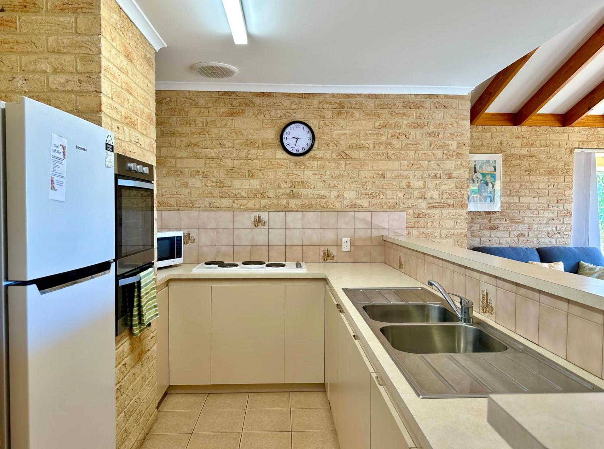 Cliffs Unit 1 - Kalbarri,wa